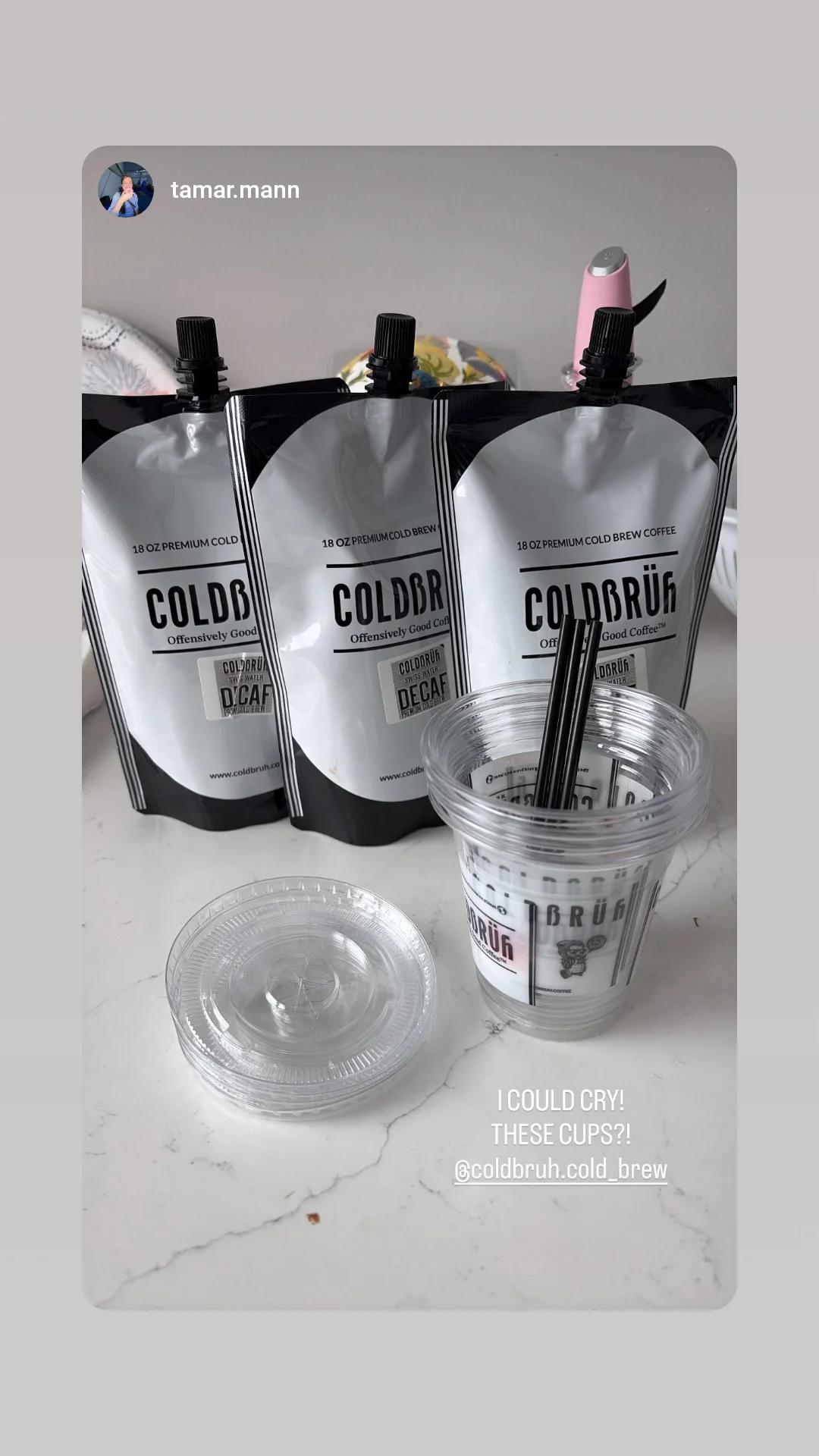 20 pack - 8 oz branded COLDBRUH plastic cups with lids and straws